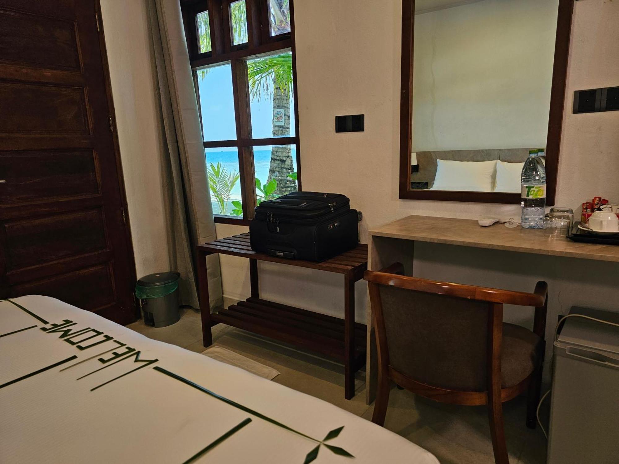Гостевой дом Lagoon View Maldives 4*