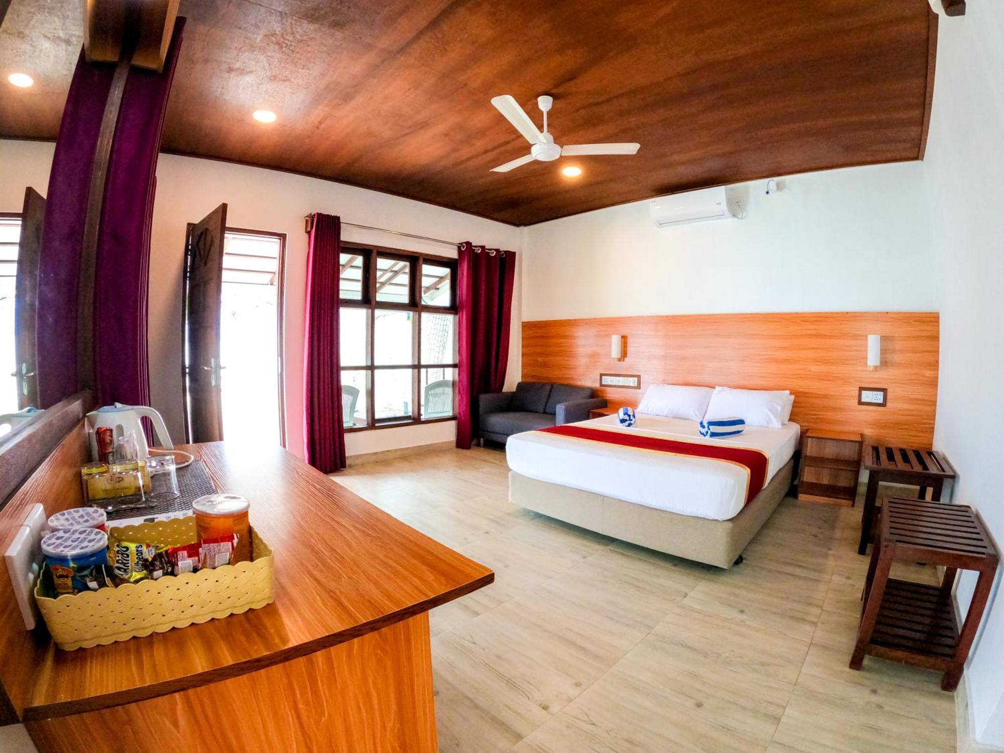 Lagoon View Maldives Гостевой дом Бодуфолуду