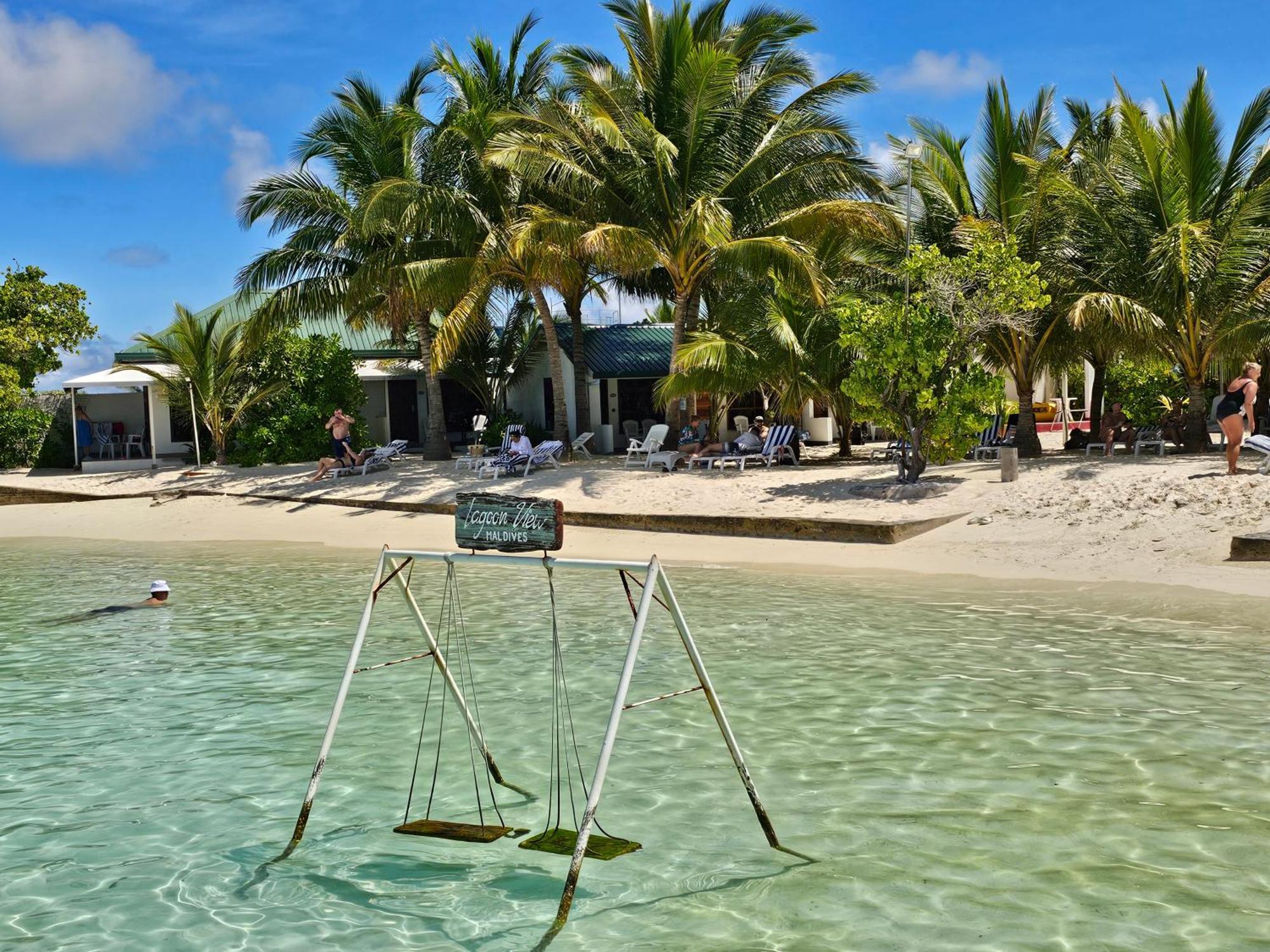 Lagoon View Maldives Гостевой дом Бодуфолуду